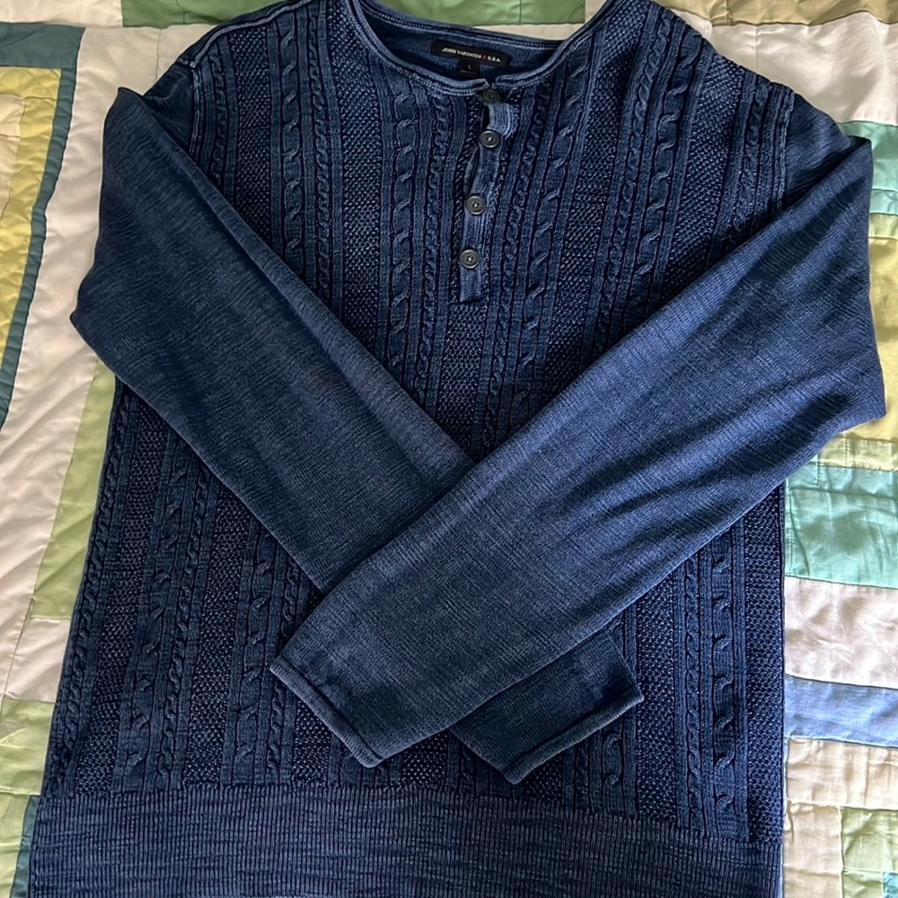 John Varvatos Large knit Henley sweater shirt